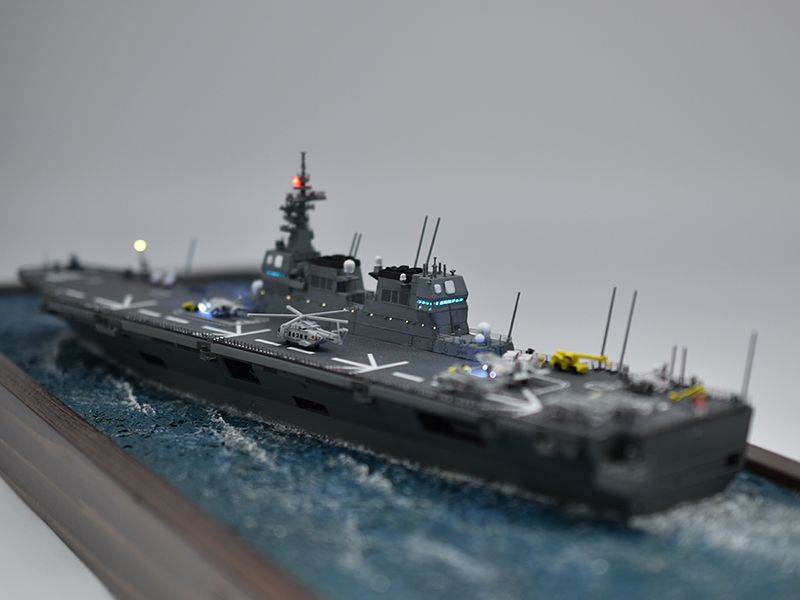 DDH-182護衛艦いせLED電飾模型左後方