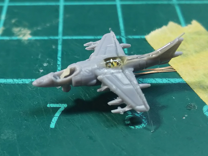 アオシマ護衛艦いせ就航時シーハリアー電飾模型マイコン埋込