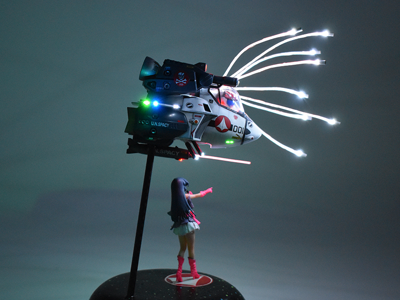 マクロス VF-1Jたまごひこーき 完成8 板野サーカス有機ELチューブ