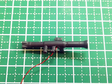 ガンプラくんザクバズーカLED配線