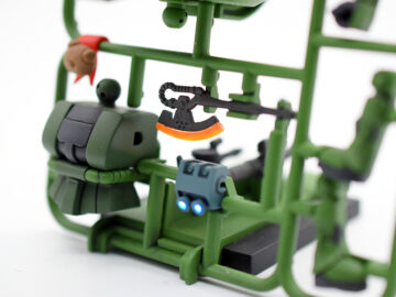 ガンプラくん量産ザクヒートホーク、バズーカ、バーニアLED電飾完成
