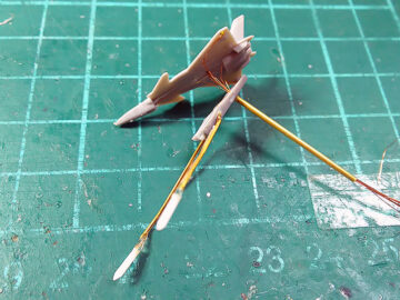 ピットロード1/700中国空軍J-20ミサイル、翼端灯、アフターバーナーLED電飾