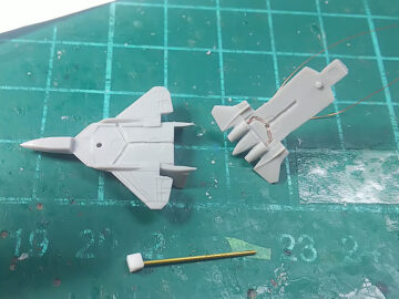 トップガンマーベリックジオラマ製作Su-57ジェットエンジン電飾